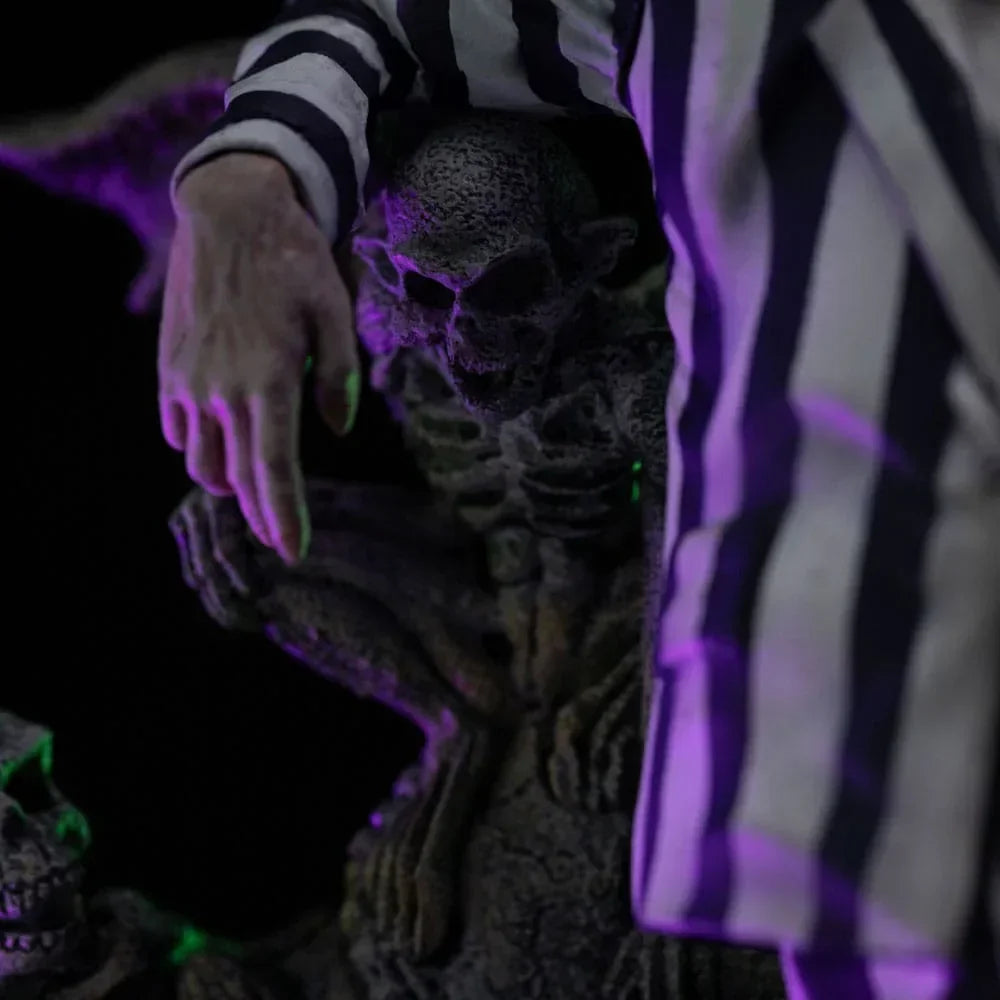 Beetlejuice Art Scale Figur 1/10 - Beetlejuice 19 cm Iron Studios