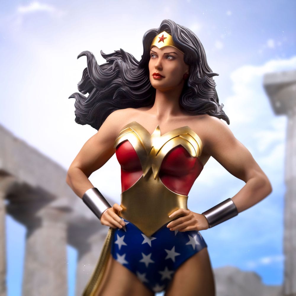 DC Comics Legacy Replica Figur 1/4 Wonder Woman 56 cm