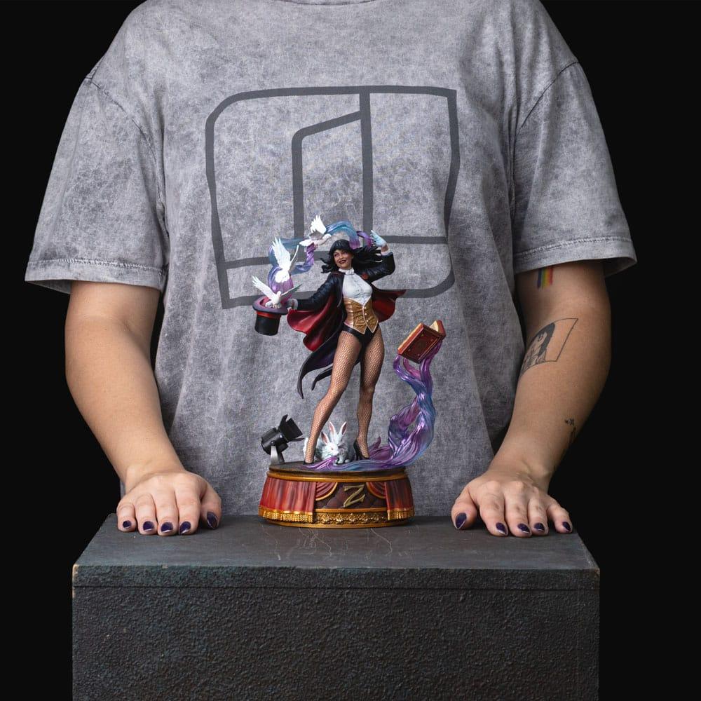 DC Comics Art Scale Figur 1/10 Zatanna 27 cm Iron Studios