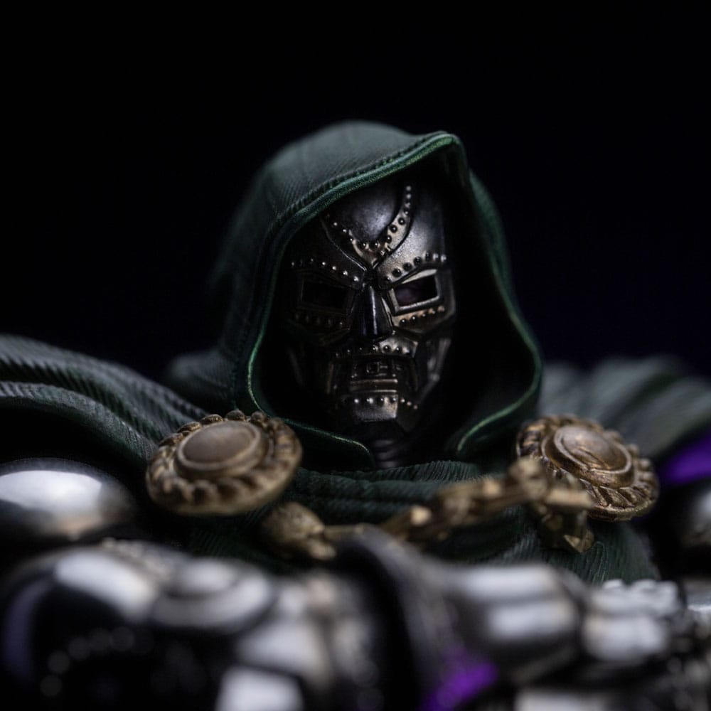 The Infinity Gauntlet Marvel Legends Diorama Figur 1/10 Doctor Doom Deluxe Edition 42 cm Iron Studios