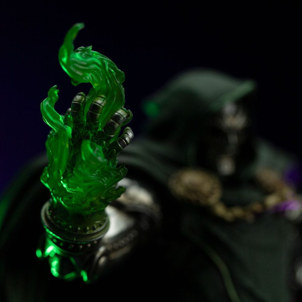 The Infinity Gauntlet Marvel Legends Diorama Figur 1/10 Doctor Doom Deluxe Edition 42 cm Iron Studios