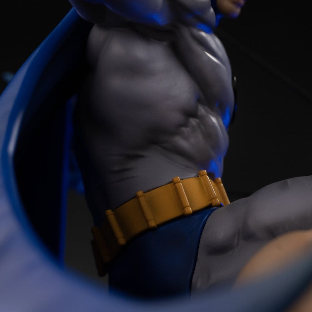DC Comics Diorama i skala 1/10 Batman mot Bane 33 cm