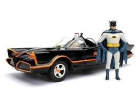 Batman Diecast Modell 1/24 1966 Klassiska TV Serien Batmobil med Figur Jada Toys