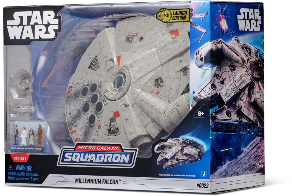 Millennium Falcon - Star Wars Feature Vehicle med Figur 23 cm Jazwares