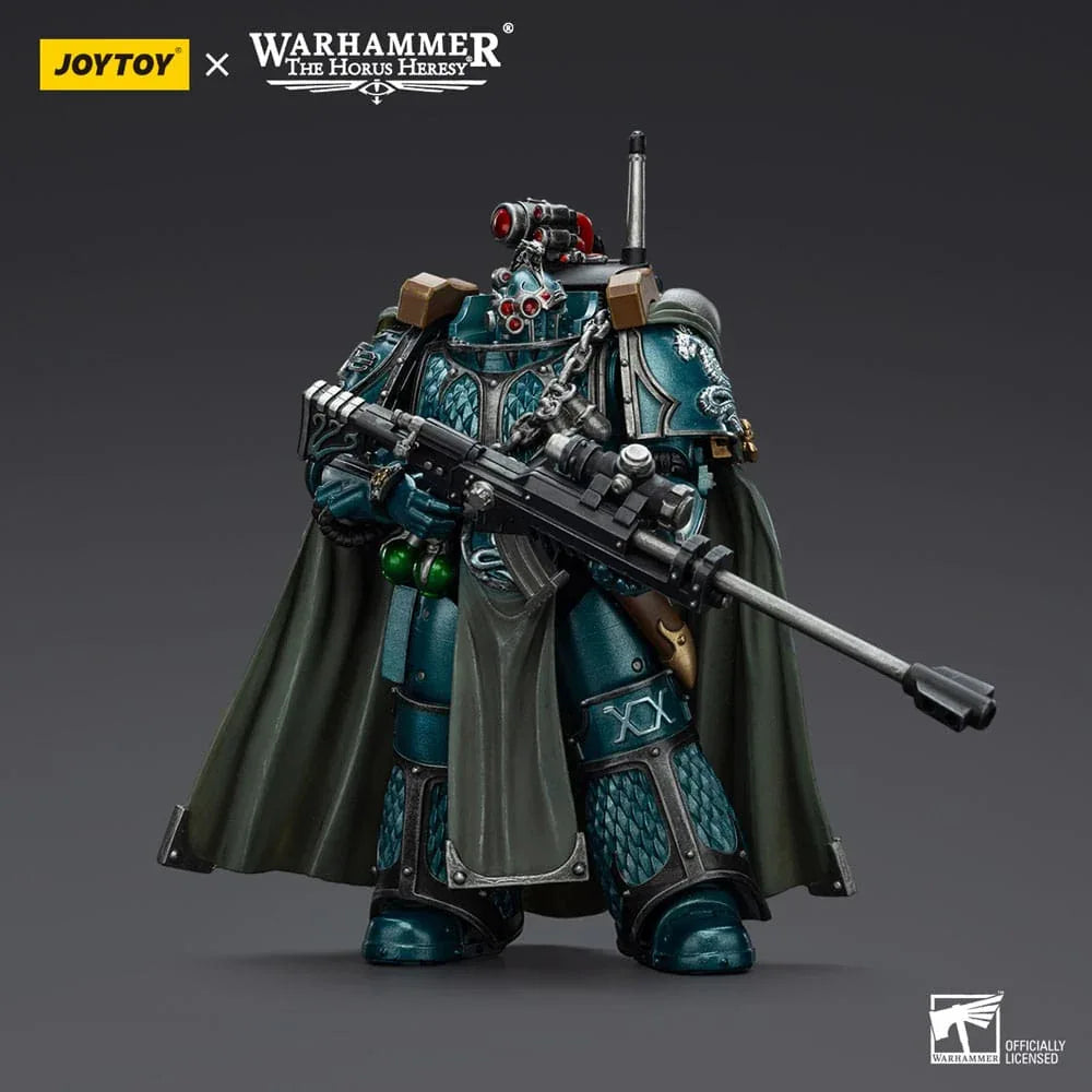 Warhammer The Horus Heresy Action Figur Alpha Legion Exodus – The One who is Many med Sniper Rifle och Power Dagger 20 cm Joy Toy (CN)