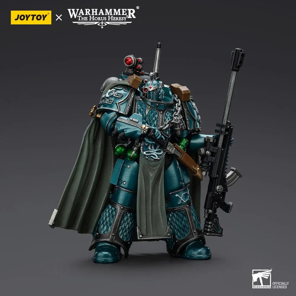 Warhammer The Horus Heresy Action Figur Alpha Legion Exodus – The One who is Many med Sniper Rifle och Power Dagger 20 cm Joy Toy (CN)