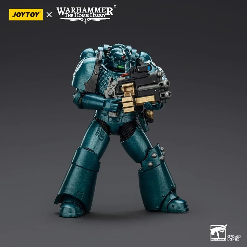 Warhammer The Horus Heresy Action Figur Alpha Legion Head Hunter med Banestrike Combi-Bolter och Power Dagger - 20 cm Joy Toy (CN)
