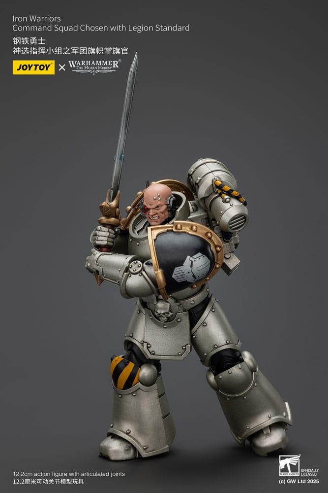 Warhammer The Horus Heresy Action Figur 1/18 lron Warriors Command Squad Chosen med Legion Standard 12 cm Joy Toy (CN)