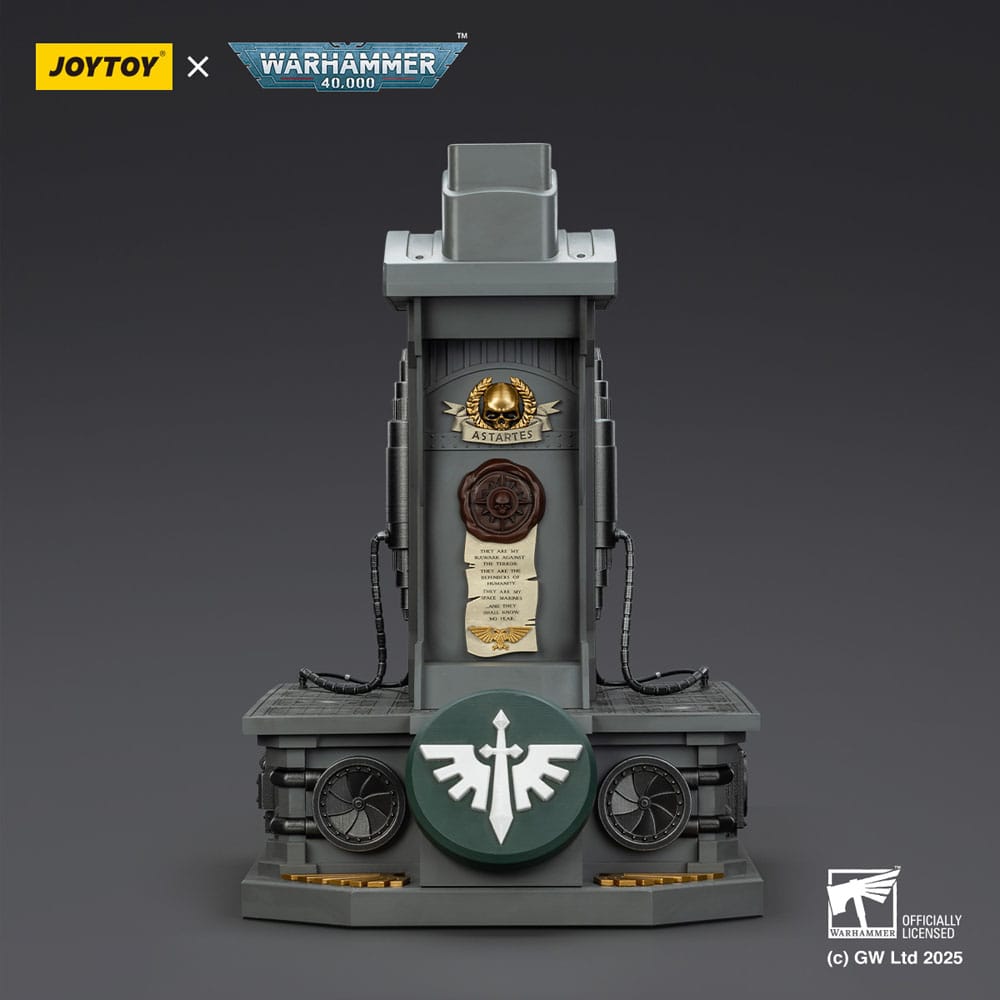 Warhammer 40,000: Dark Angels MkX Helmet & Display Stand 44 cm Joy Toy (CN)