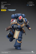 Warhammer 40,000 Action Figur Ultramarines Titus med Segerkransar 13 cm Joy Toy (CN)
