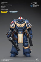 Warhammer 40,000 Action Figur Ultramarines Titus med Segerkransar 13 cm Joy Toy (CN)