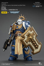 Warhammer 40,000 Action Figur Ultramarines Levantus med Kraftsvärd, Stormsköld och Boltpistol 13 cm Joy Toy (CN)