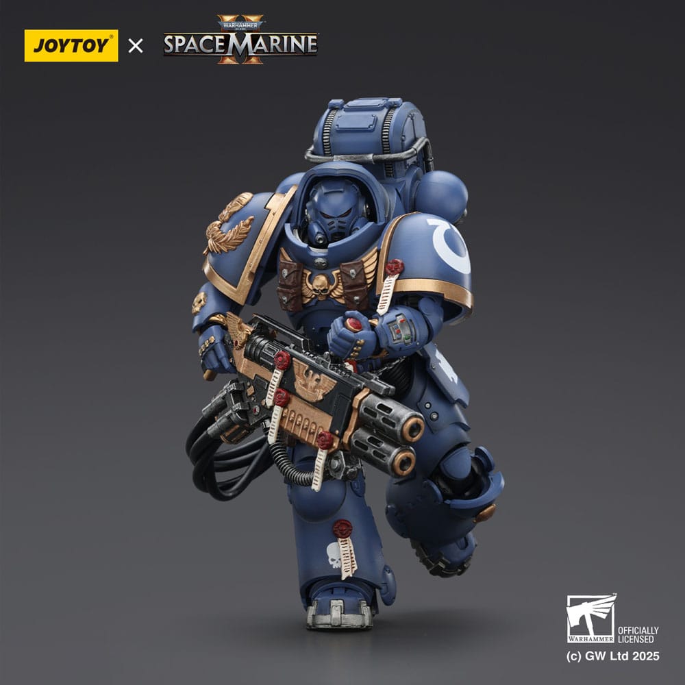 Warhammer 40,000: Space Marine 2 Action Figur Ultramarines Heavy Artificer Armor med Relik Multi-Melta 13 cm Joy Toy (CN)