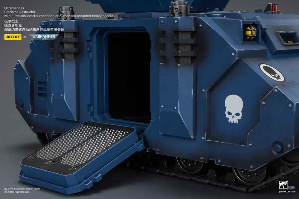Warhammer 40,000 Fordon Ultramarines Predator Destructor 26 cm