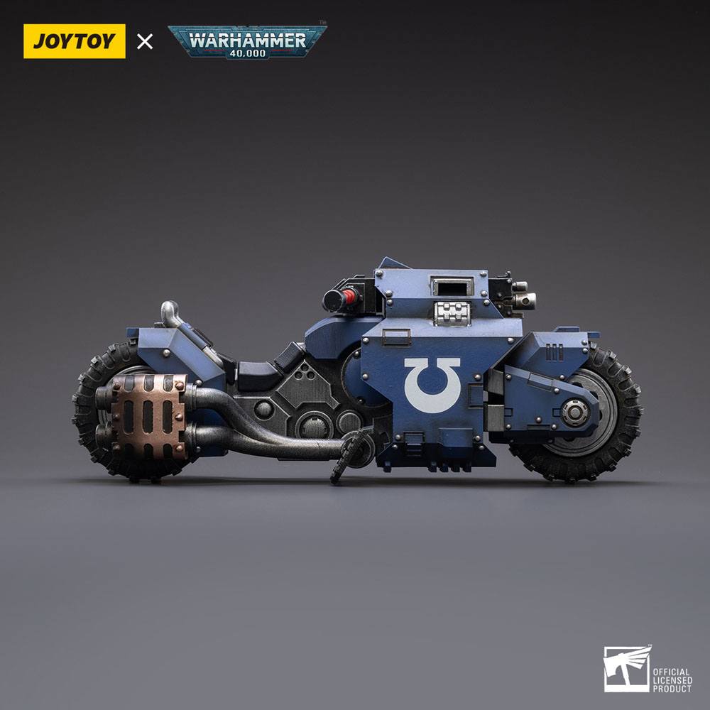 Warhammer 40k Ultramarines Outrider Bike 1/18 Skala 22 cm Joy Toy (CN)