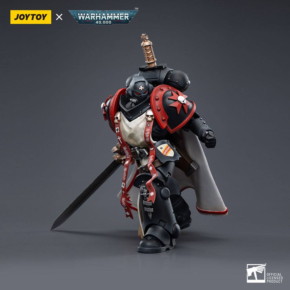 Warhammer 40k Actionfigur i skala 1/18 Black Templars Primaris Sword Brethren Eberwulf, 12 cm