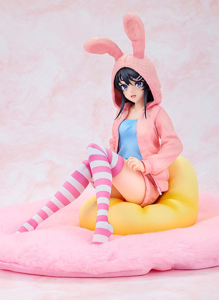 Rascal Does Not Dream of a Knapsack Kid PVC Statue 1/7 Mai Sakurajima Hoodie Look Rabbit Ears Ver. 18 cm Kadokawa