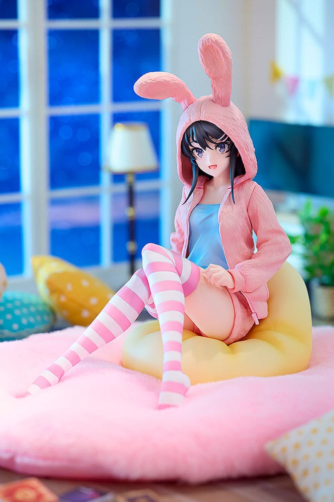 Rascal Does Not Dream of a Knapsack Kid PVC Statue 1/7 Mai Sakurajima Hoodie Look Rabbit Ears Ver. 18 cm Kadokawa
