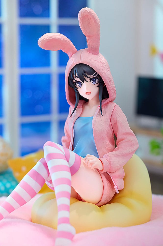 Rascal Does Not Dream of a Knapsack Kid PVC Statue 1/7 Mai Sakurajima Hoodie Look Rabbit Ears Ver. 18 cm Kadokawa