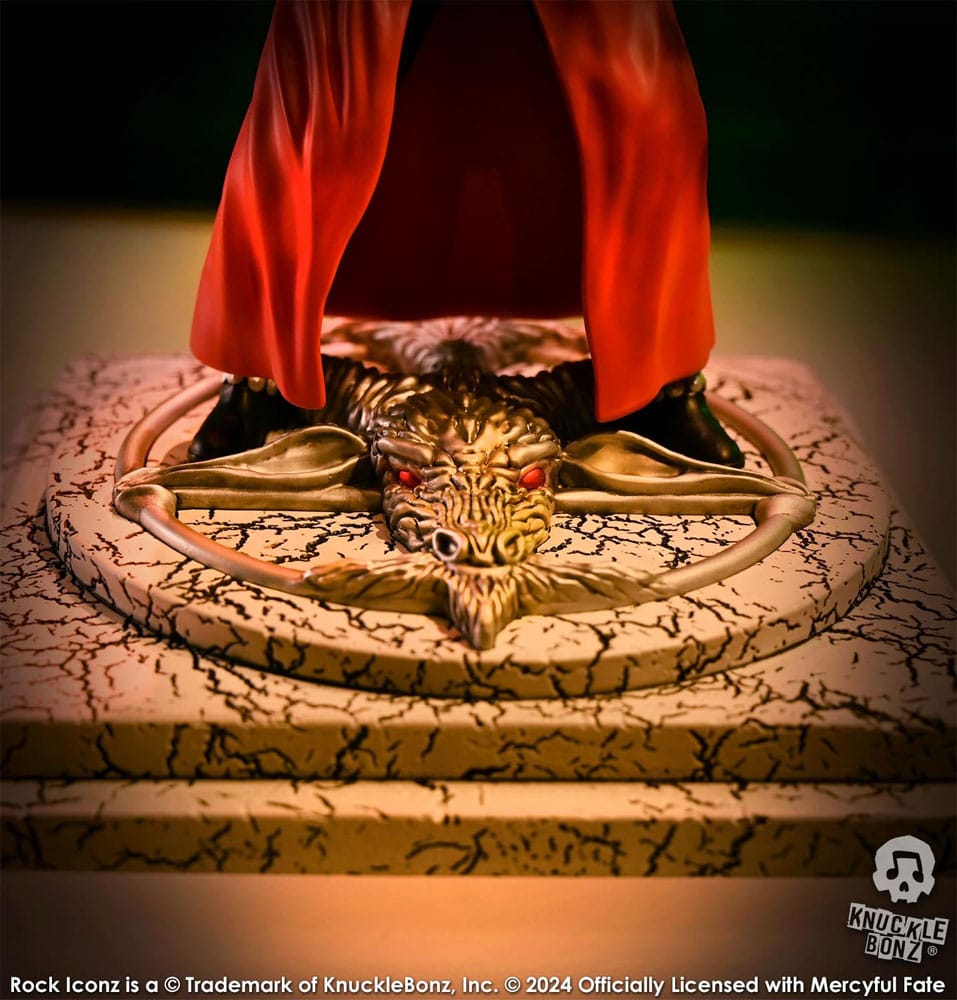 Mercyful Fate Rock Iconz Figur King Diamond III (Röd Version) 22 cm Knucklebonz