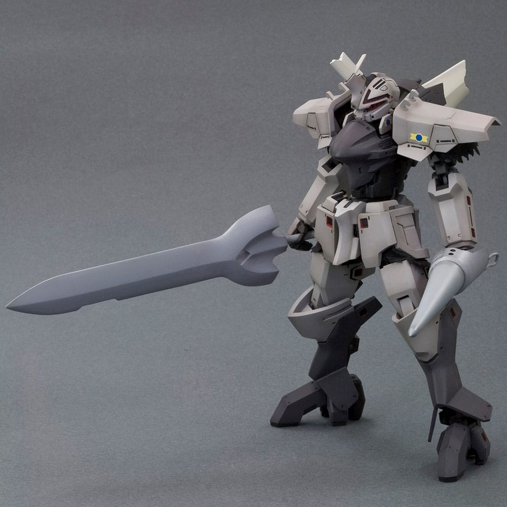Broken Blade Plastic Model Kit 1/60 Delphine Renewal Ver. 17 cm Kotobukiya