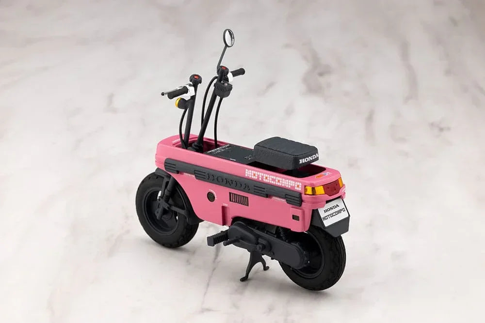 Sousai Shojo Teien Plastmodell Kitt 1/10 Emma Koishikawa Nocturne med Honda AB12 Motocompo 14 cm Kotobukiya