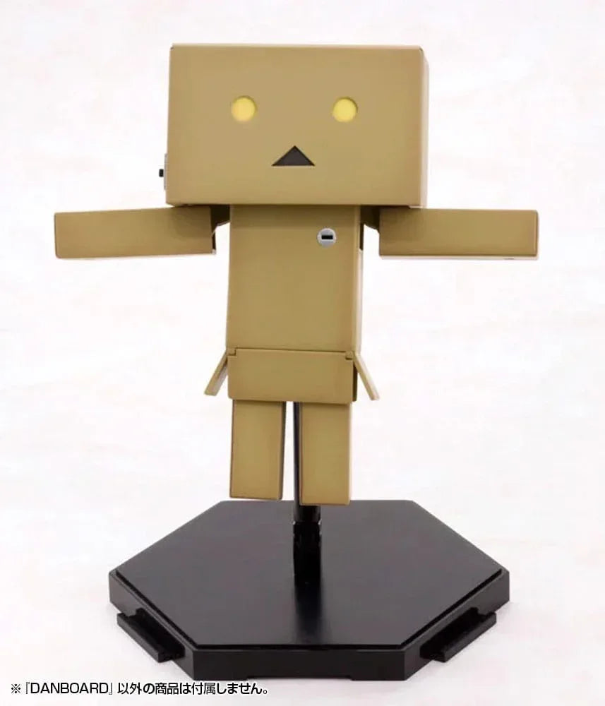 Yotsubato! Plastmodellkitt Danboard 13 cm Kotobukiya