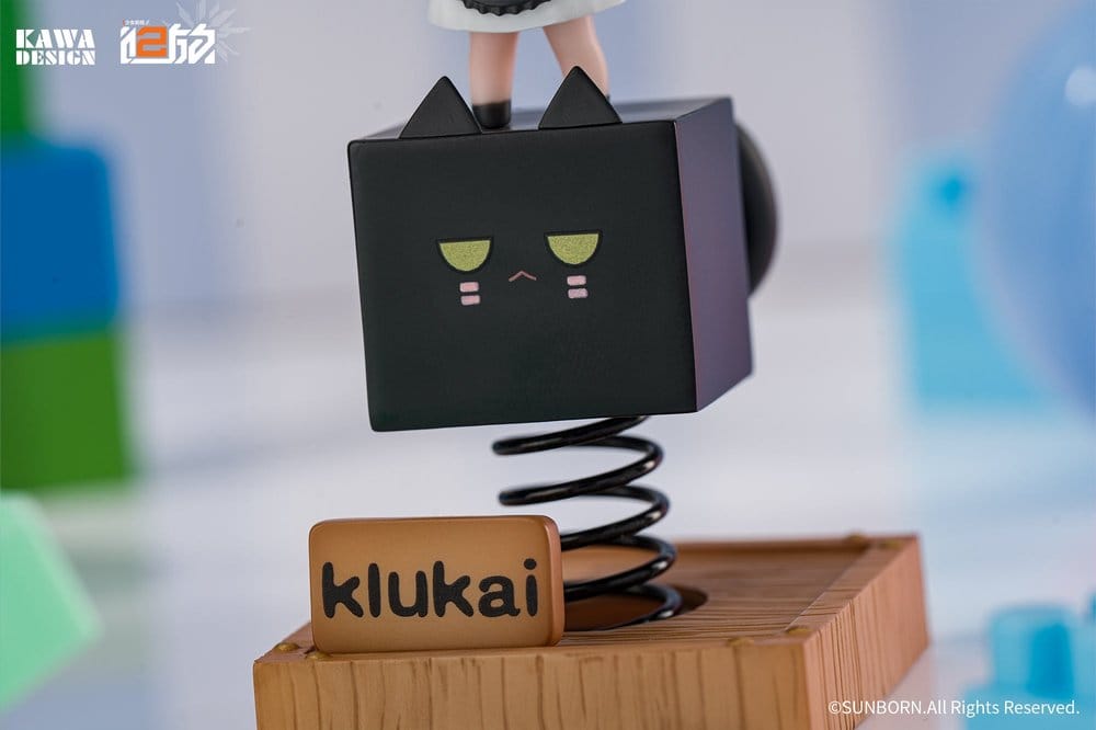 Girls' Frontline 2: Exilium PVC-figur Black Cat Klukai Spring 12 cm