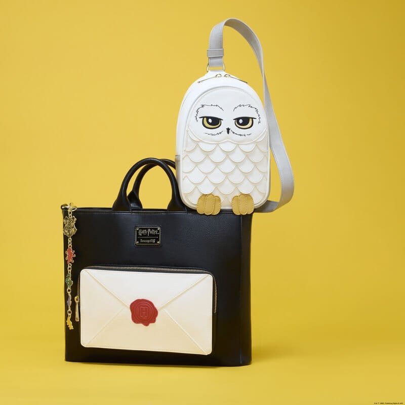 Harry Potter av Loungefly Axelremsväska Hedwig
