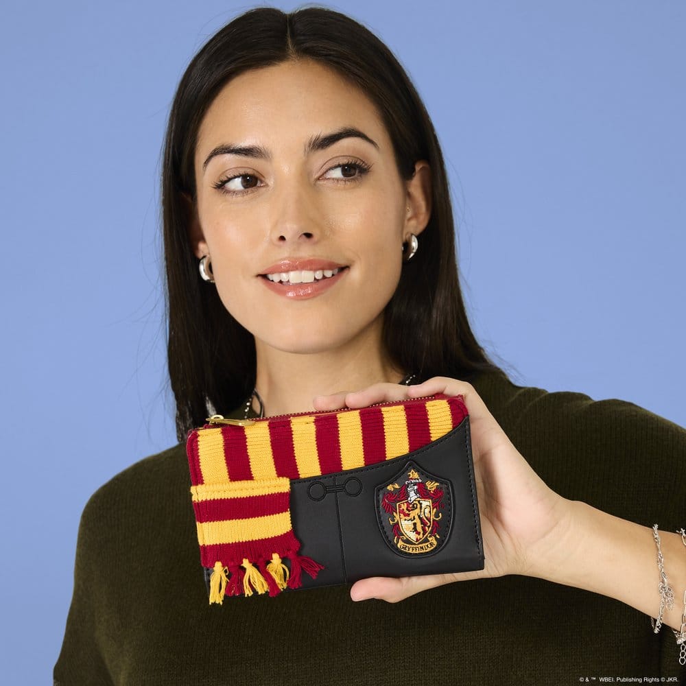 Harry Potter by Loungefly Wallet Gryffindor Uniform