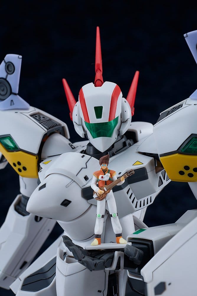Macross Dynamite 7 Plastmodellbyggsats 1/72 PLAMAX VF-19P Excalibur (Planet Zola Patrol Corps) 23 cm