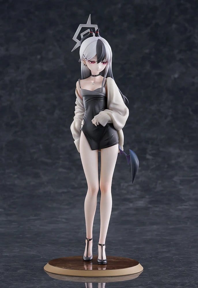 Blue Archive 1/7 Scale PVC Figure Kayoko (Dress) 23 cm