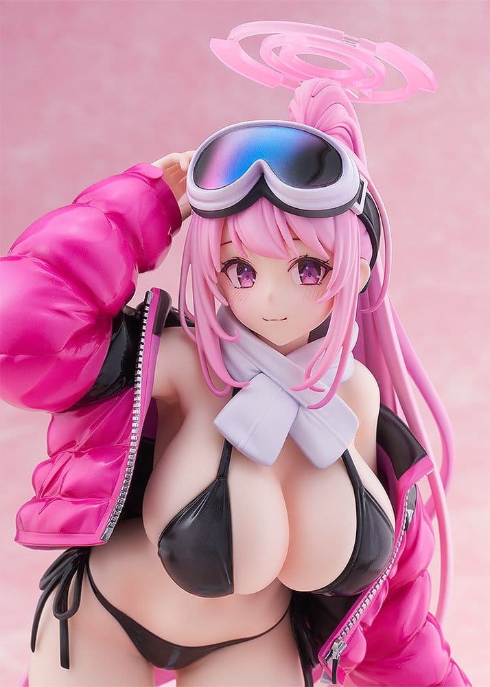 Blue Archive 1/7 Scale PVC Figurine Eimi (Swimsuit) 26 cm
