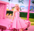 Barbie Film Docka i Rosa Gingham Klänning Mattel