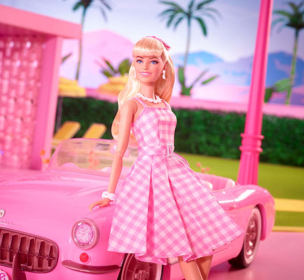 Barbie Film Docka i Rosa Gingham Klänning Mattel