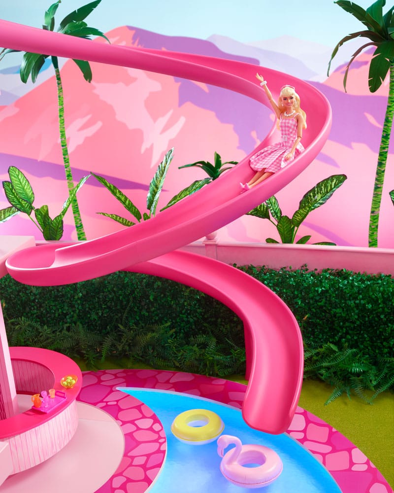 Barbie Film Docka i Rosa Gingham Klänning Mattel