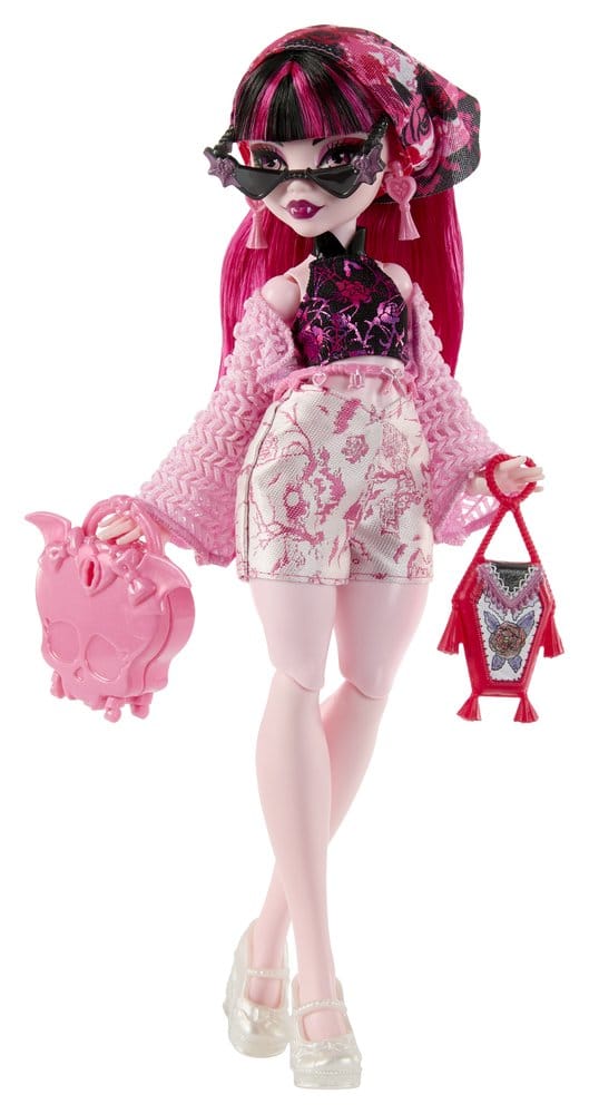 Monster High Skulltimate Secrets Doll Destination: Gore-geous Oasis - Draculaura