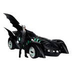 Batman Forever DC Multiverse Action Figur med Fordon Alfred Pennyworth & Batmobile (Gold Label) 79 cm McFarlane Toys