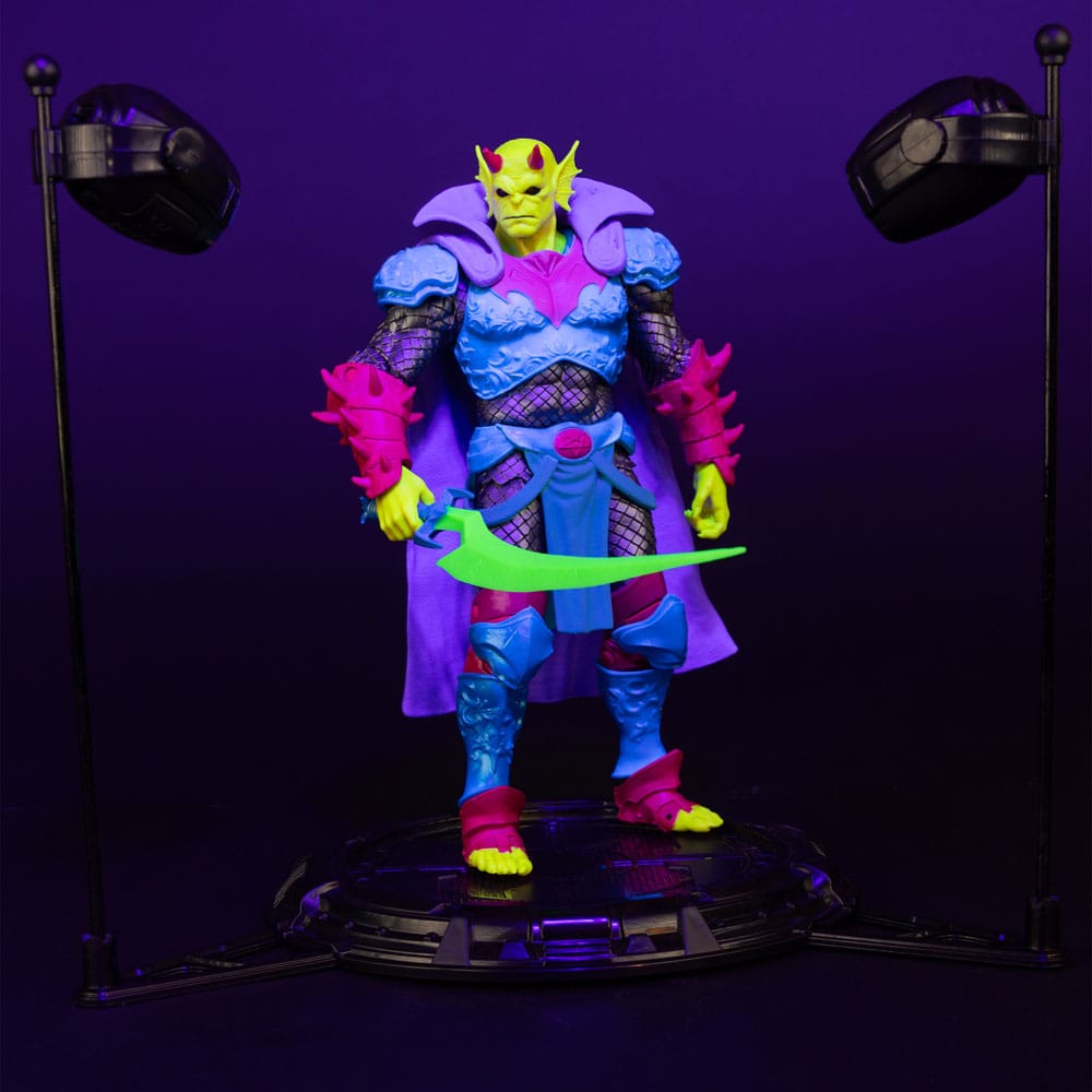 DC Multiverse Actionfigur The Demon (Demon Knights) Black Light Edition 18 cm McFarlane Toys