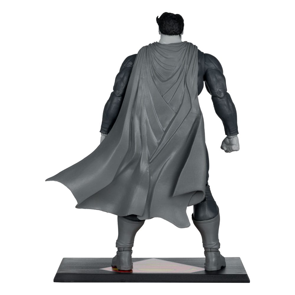 DC Multiverse Actionfigur Superman (The Dark Knight Returns) (Black & White Accent Edition) (Gold Label) 18 cm McFarlane Toys