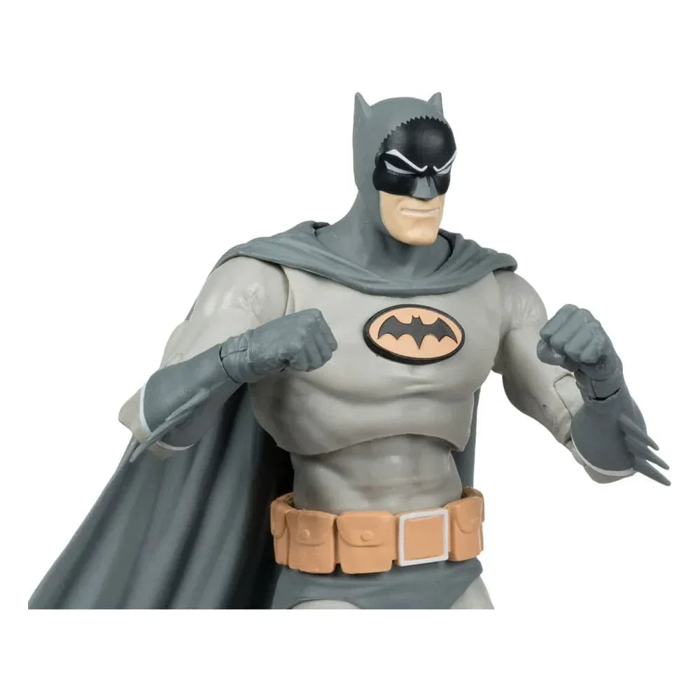 DC McFarlane Collector Edition Action Figur Wave 5 Manga Batman #16 - 18 cm - Nerdbutiken