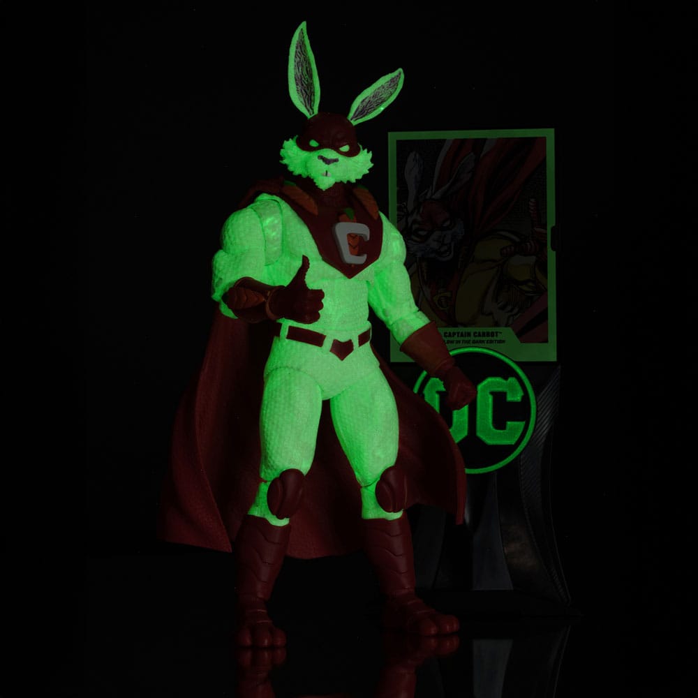DC Multiverse Actionfigur Captain Carrot (Justice League Incarnate) Glow In The Dark Edition (Gold Label) 18 cm McFarlane Toys