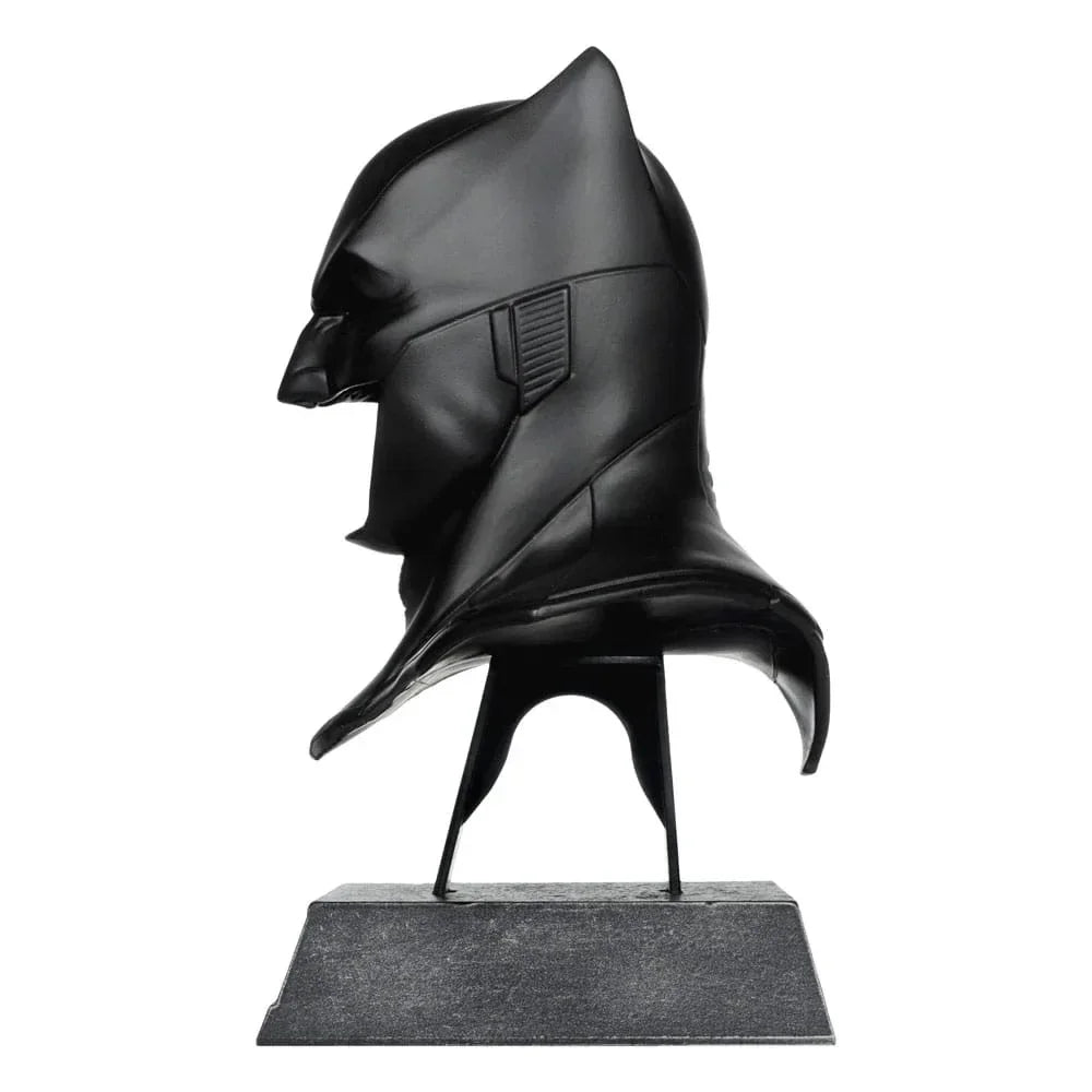 Batman DC Direct Mini Replica 1/3 Batman Cowl (Justice League Tactical Suit) 19 cm McFarlane Toys
