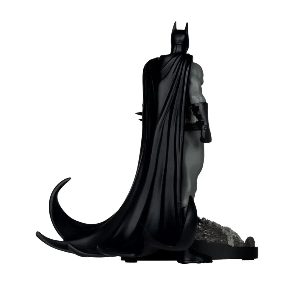 DC Direct Figur 1/10 Batman av Bjorn Barends (Svart Vit) 18 cm McFarlane Toys