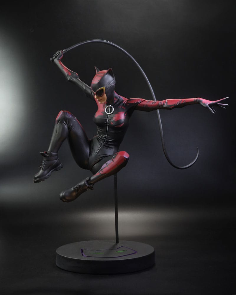 DC Designer Series Staty 1/6 Catwoman av Jock 33 cm DC Direct