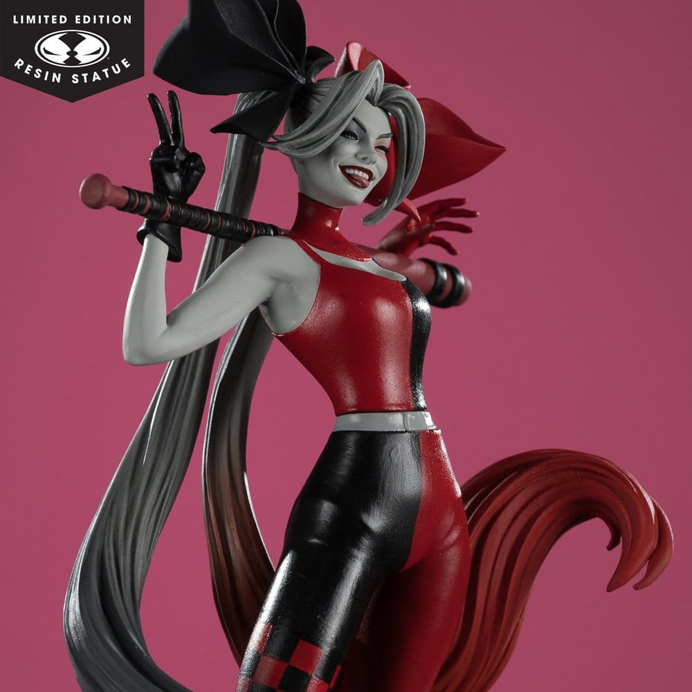 DC Direct Harley Quinn: Röd, Vit & Svart Figur 1/10 Harley Quinn av Alex Garner 21 cm