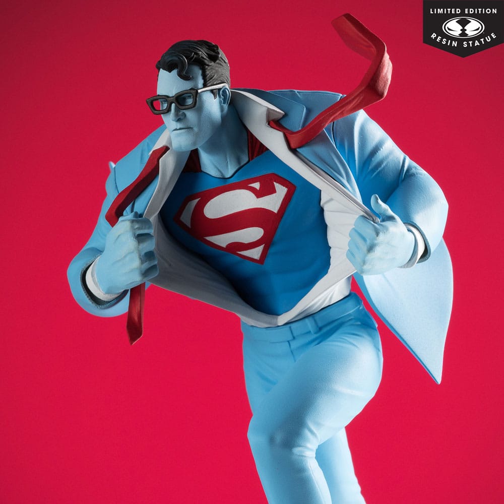 DC Direct Figur 1/10 Superman Red and Blue: Superman by Clayton Henry Limited Edition 16 cm McFarlane Toys
