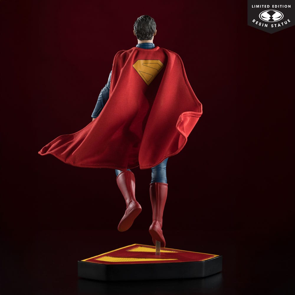 Superman (2025) DC Direct 1/6 Figur Superman 35 cm McFarlane Toys
