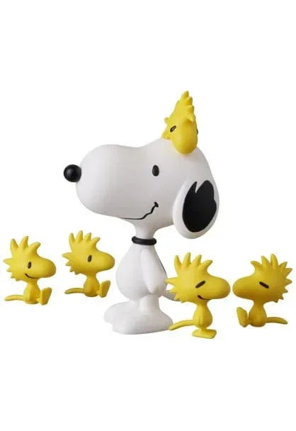 Peanuts UDF Series 19 Mini Figur Lycka är alla dina vänner 8 cm Medicom