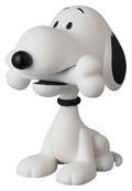 Peanuts UDF Series 20 Mini Figure Snoopy with Bone 6 cm